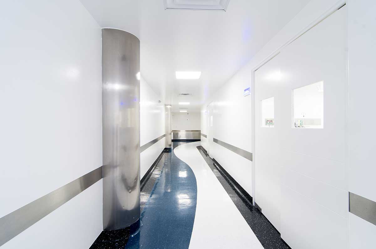 Mexico plastic surgery operating room