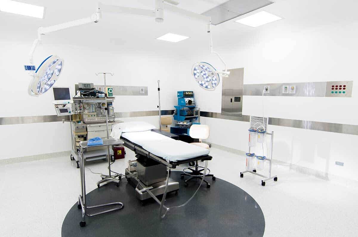 Tijuana plastic surgery operating room